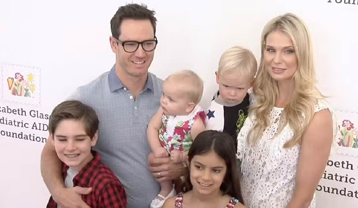 Michael Charles Gosselaar